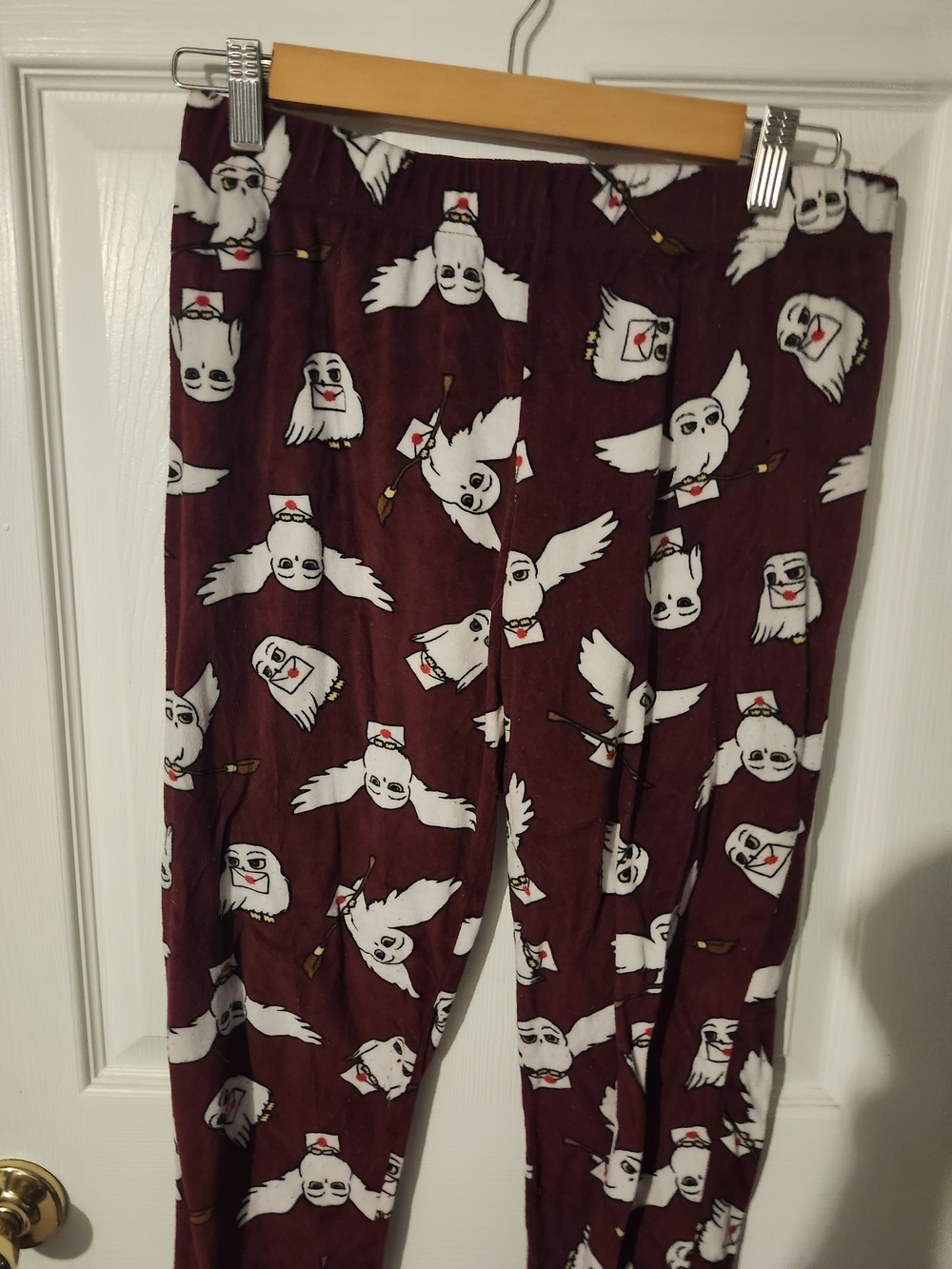 Wizarding World of Harry Potter Hogwarts Hedwig Fleece Pajama Set Leggings Red